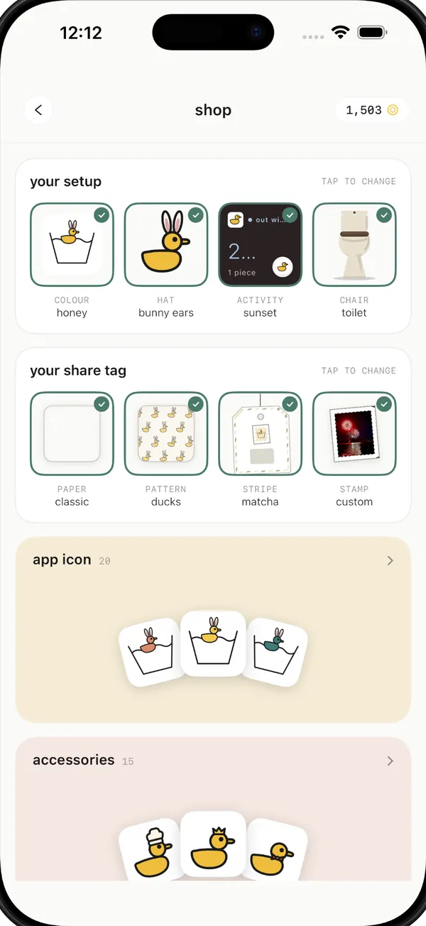 The shop: duck colours and hats, the Live Activity style, share tag papers and stamps, app icons and accessories.
